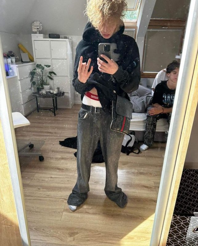 19 letni wysportowany chłopak ze mną poczujesz się jak byś w swoich 20