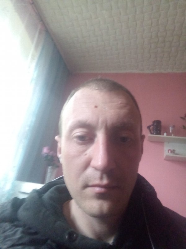 Czekam na urocza kobiete