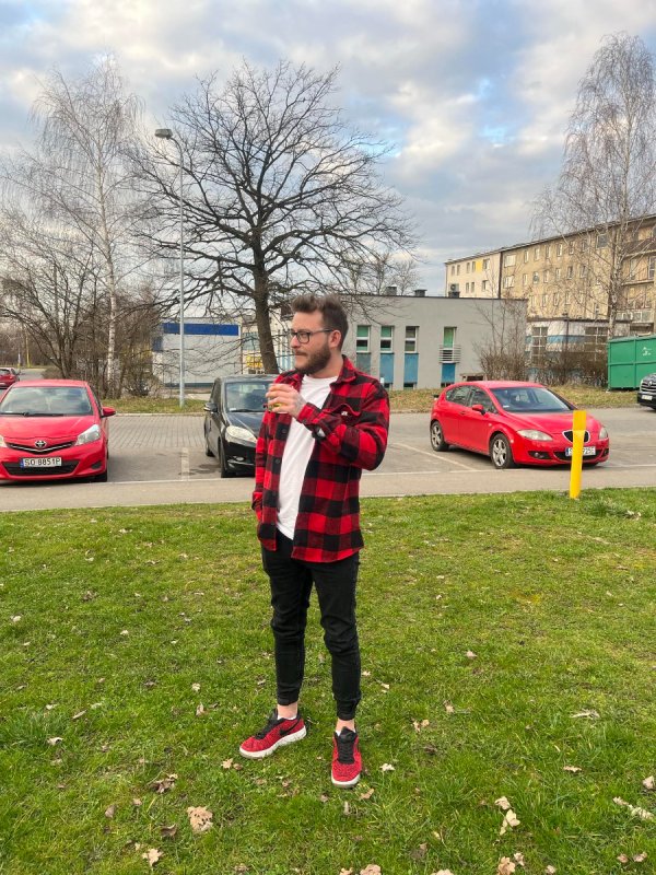 Raz sie zyje