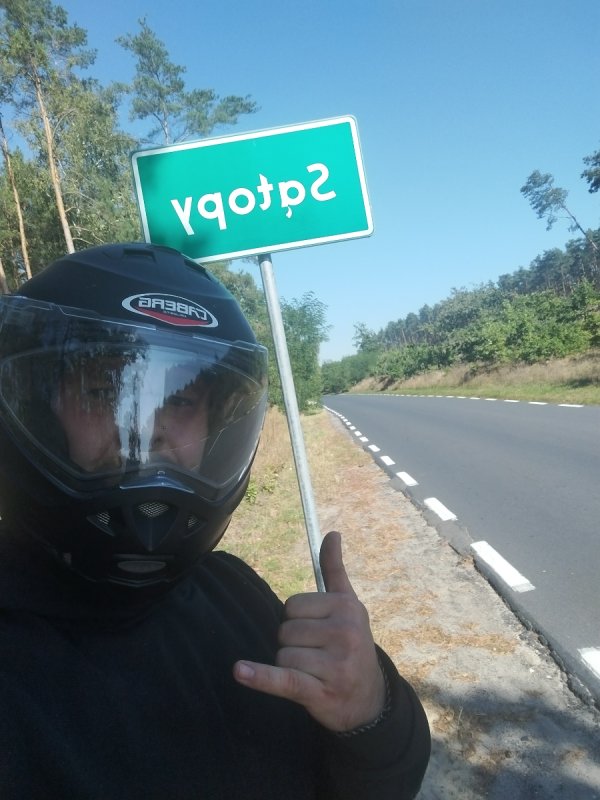 Motocyklista umówi się bez zobowiązań - 02 Motocyklista umówi się bez zobowiązań - 02