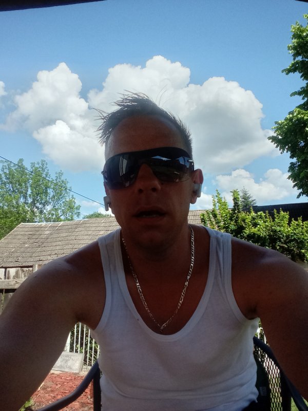 Foto 66d45e2152247