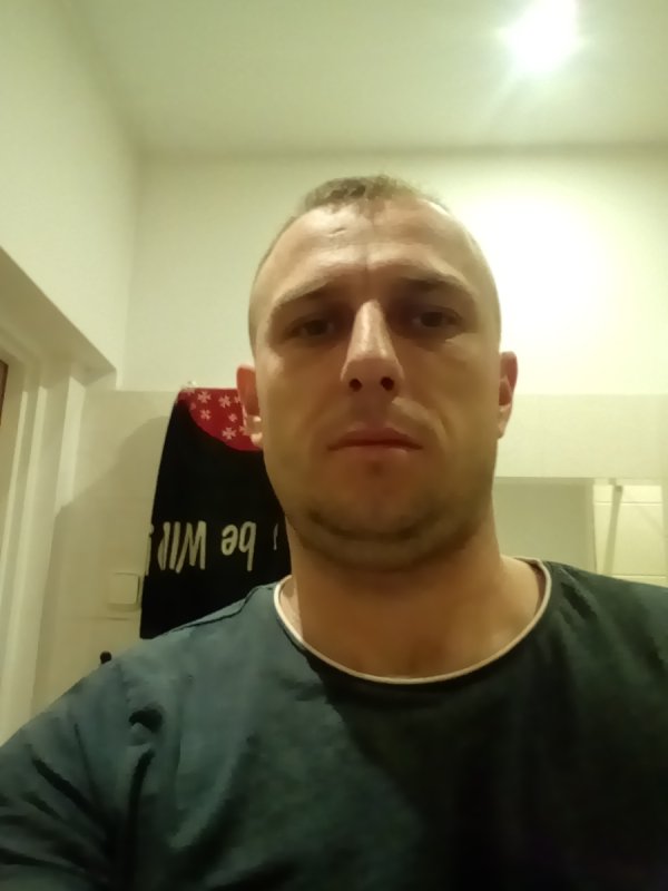 Szukam fajnej dojrzałej kobiety do miłych spotkań opartych na dyskrecj