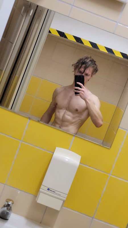 19 lat, luzna relacja