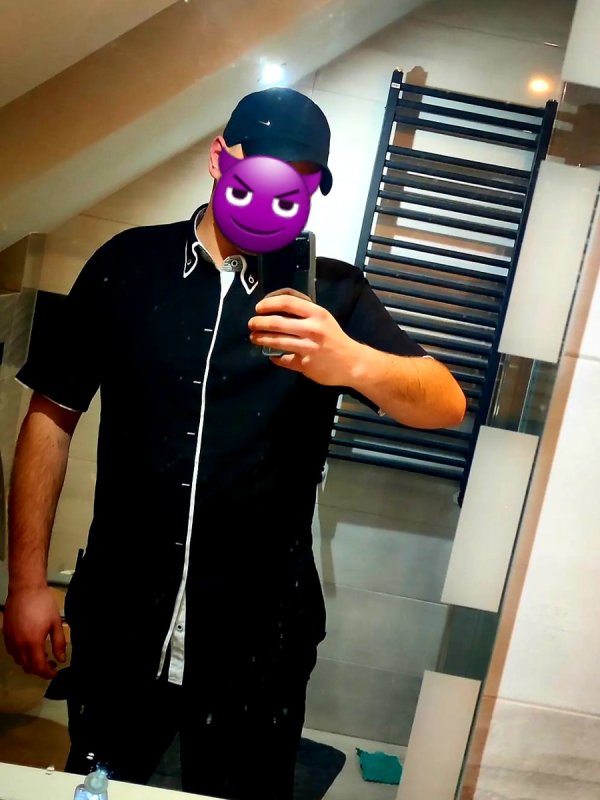 Usiadz mi na twazy i daj mi soku z kroku maleńka