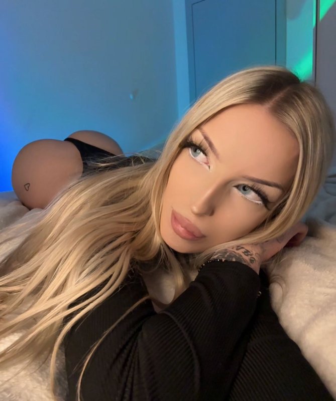 Ostra suka pozna jego / whatsapp