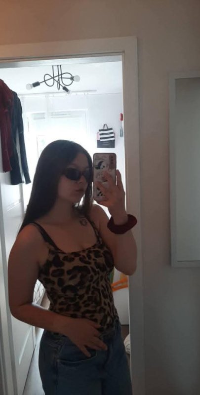 Sprzedam zdjecia filmy