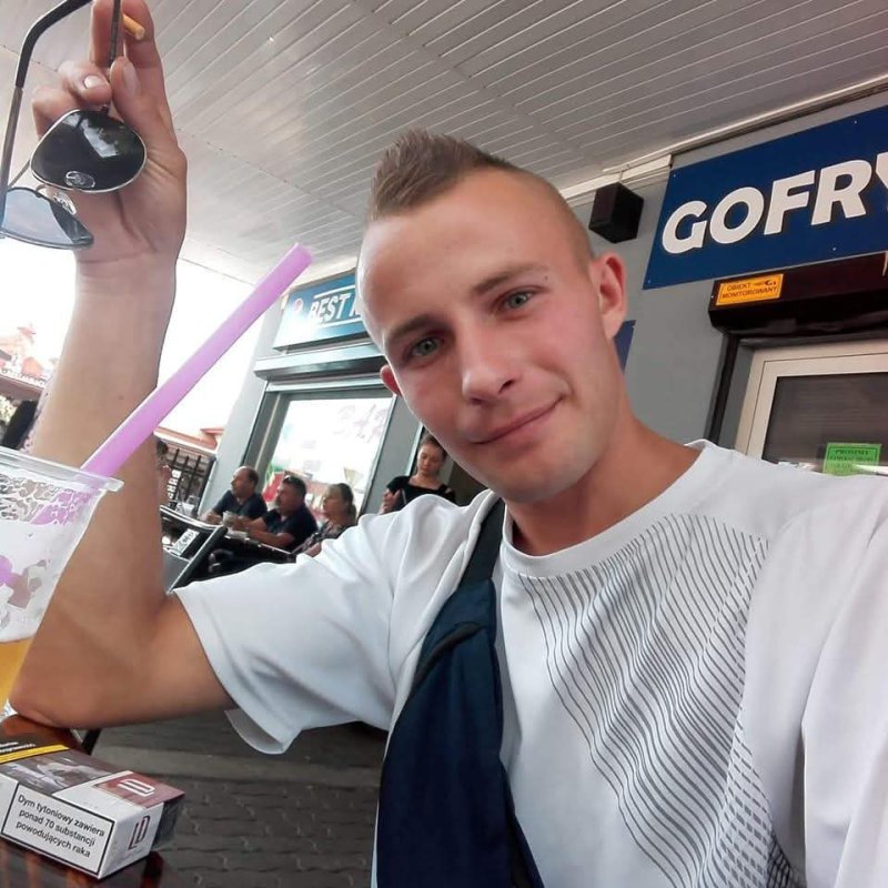 Szukam dziewczyny drinka mile weekendy ja singiel