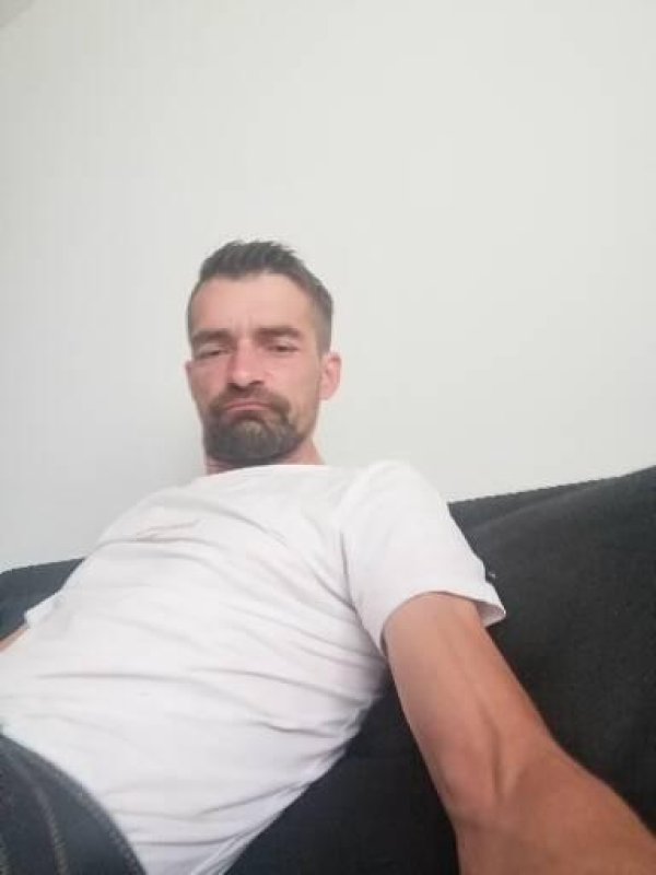 Foto 66f674747ca79
