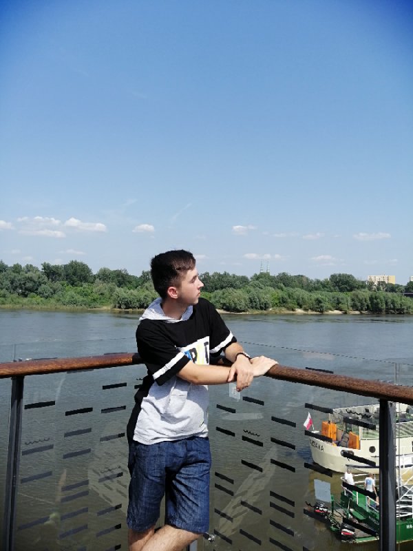 Foto 64ff21f0125f5
