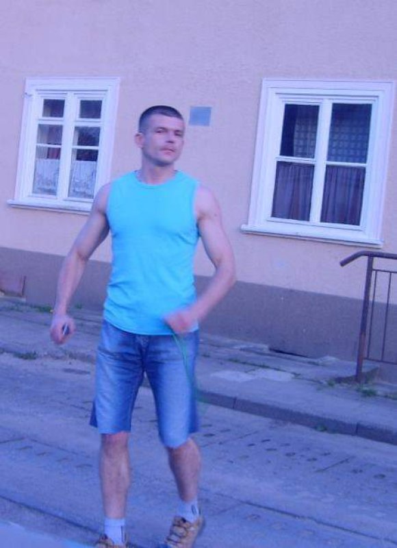 Foto 66f7784eca877