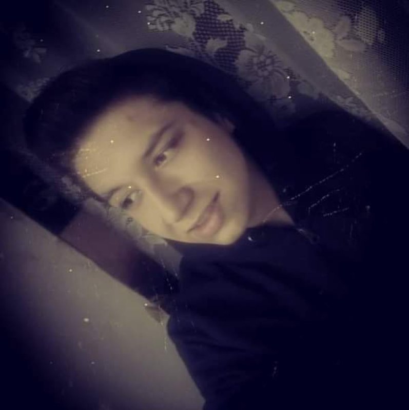 Foto 6748ad310359c