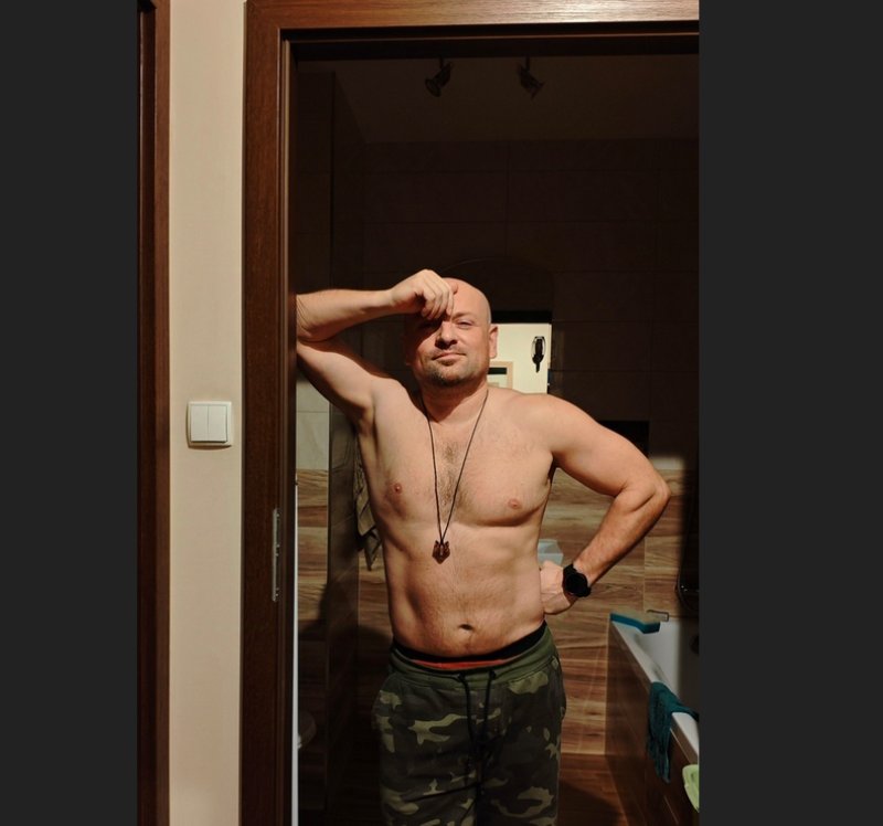 Foto 6892708596c76